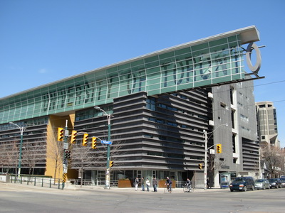 Grad House University of Toronto Morphosis